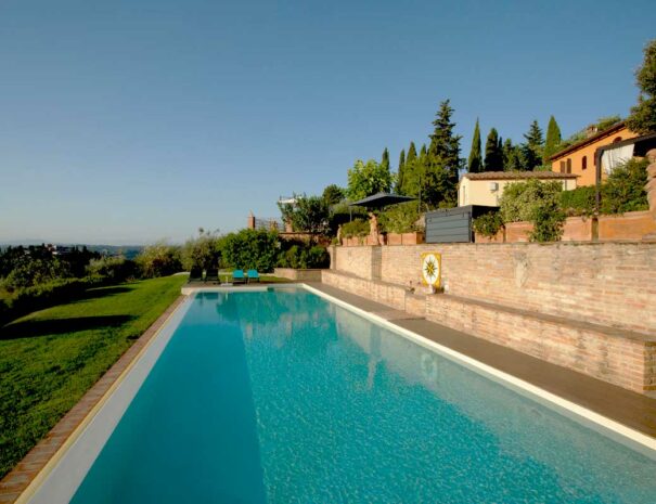 Villa Bellavista swimming pool terrace in a sunny day - Villa rentals by Timeless Tuscany